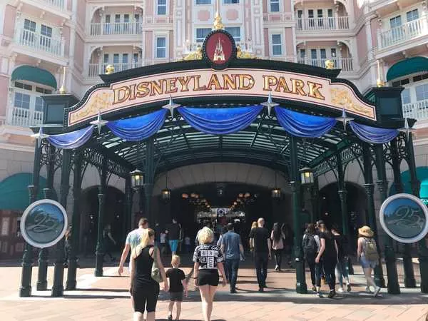D2b Team Building Disney